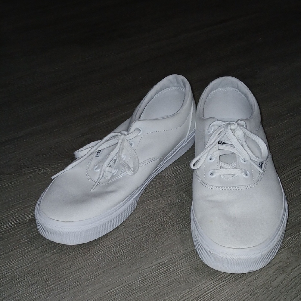 Vans Women's Classic White Canvas Shoes Sz 11  EUC worn once